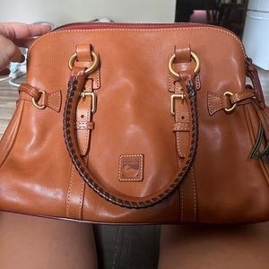 Dooney & Bourke purse